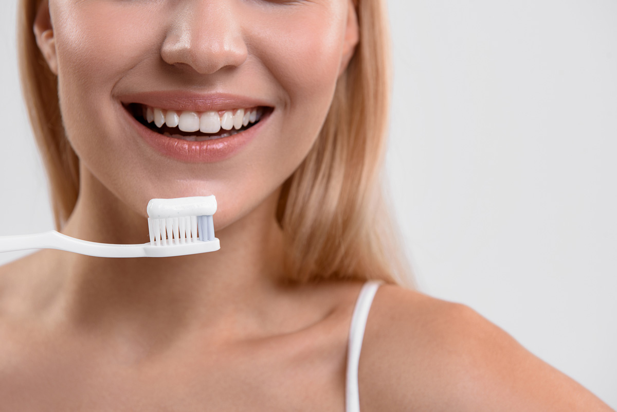 オーガニックの歯磨き粉の特徴とは 一般的な歯磨き粉との違いやおすすめの理由 メルヴィータ コラム