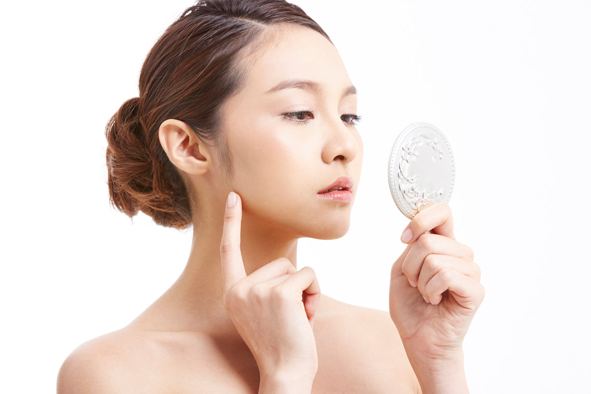 顔の乾燥で粉吹きしてしまった 粉をおさえるスキンケアとメイクのテクニック メルヴィータ コラム